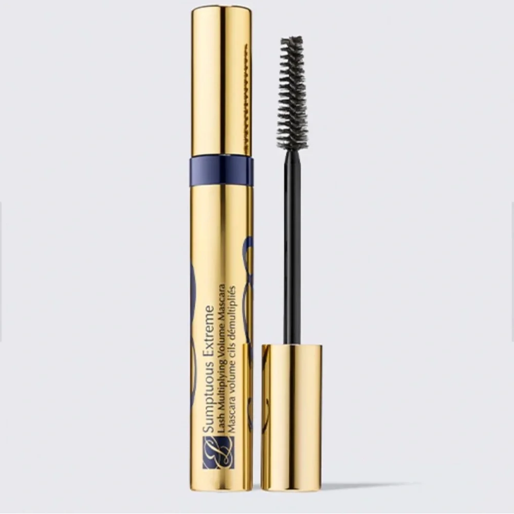 Sumptuous Extreme Lash Multiplying Volume Mascara Outrageous Volume & Mini